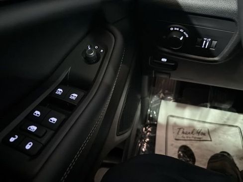 New 2026 Jeep Grand Cherokee Altitude image 29