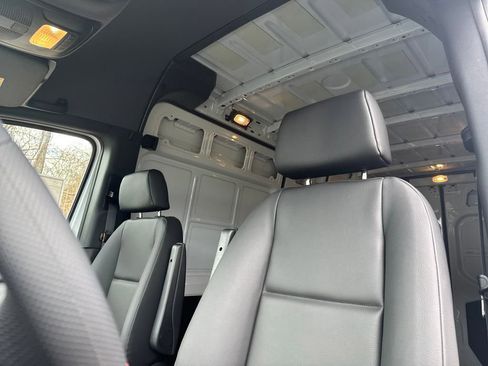 New 2025 Mercedes-Benz Sprinter 2500 image 19