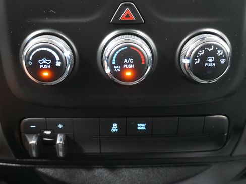 Used 2017 RAM 1500 Tradesman w/ Popular Equipment Group image 16