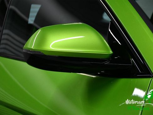 Used 2025 Lamborghini Urus SE image 14