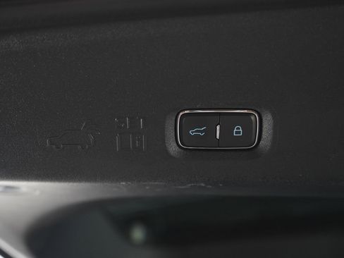 Used 2025 Ford Expedition Max Platinum AWD/4WD image 21