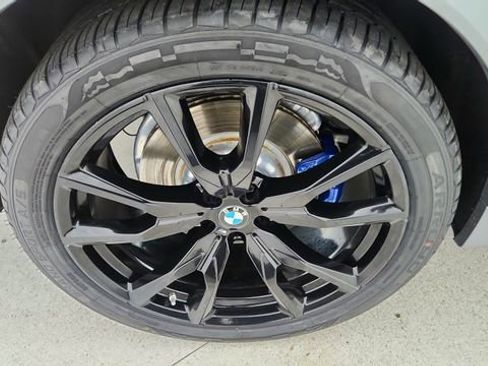 Used 2024 BMW X7 xDrive40i w/ M Sport Package image 62