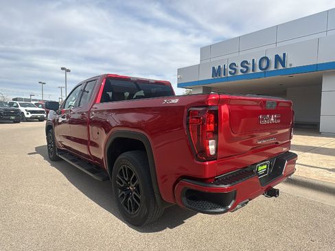 Used 2021 GMC Sierra 1500 Elevation image 3