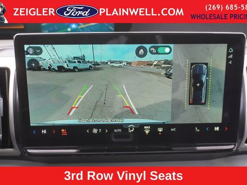 Used 2025 Ford Expedition Active image 22