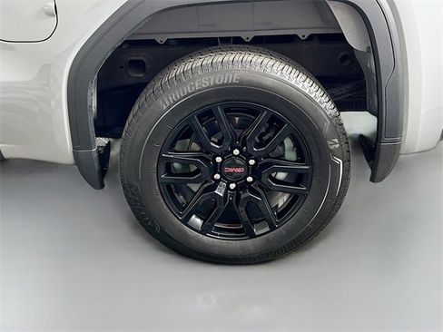 Used 2024 GMC Sierra 1500 Elevation image 36