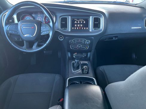Used 2022 Dodge Charger SXT image 33