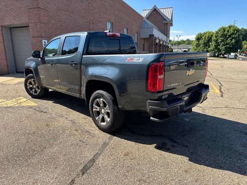 Used 2019 Chevrolet Colorado Z71 AWD/4WD image 5