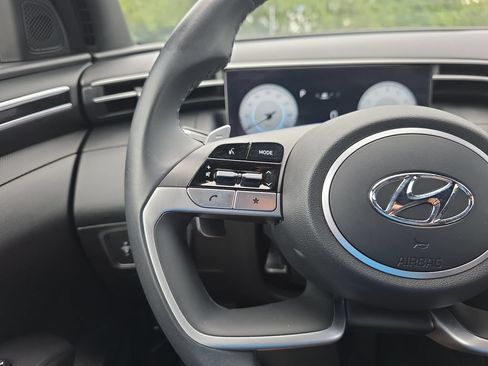 Used 2023 Hyundai Santa Cruz SEL Premium AWD/4WD image 19