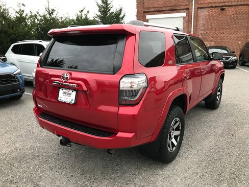 Certified 2021 Toyota 4Runner SR5 image 7