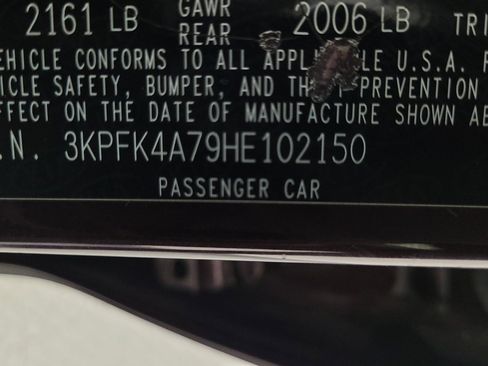 Used 2017 Kia Forte LX FWD image 33