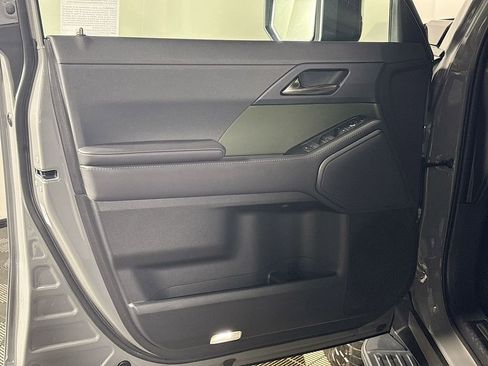 Used 2025 Lexus GX 550 550 Overtrail image 10