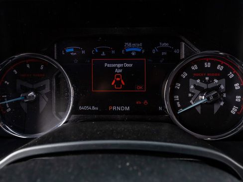 Used 2021 Ford F250 Lariat w/ Lariat Ultimate Package image 19