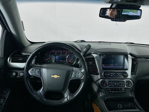 Used 2020 Chevrolet Tahoe Premier AWD/4WD image 23