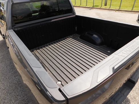 Used 2022 Toyota Tundra SR w/ SR Tow Package RWD image 9