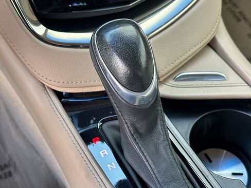 Used 2014 Cadillac ELR w/ Luxury Package FWD image 17