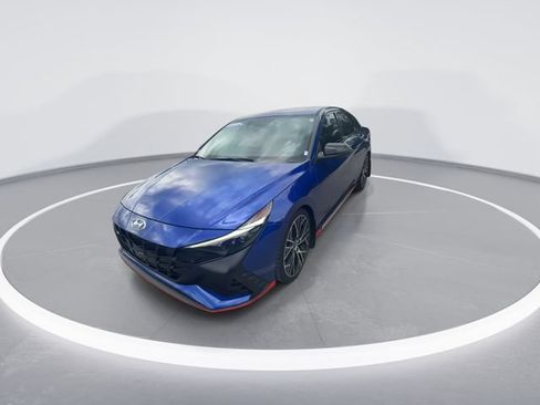 Certified 2022 Hyundai Elantra N FWD image 4