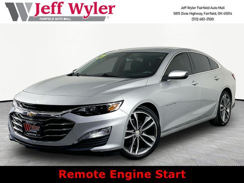 Used 2021 Chevrolet Malibu LT FWD image 1