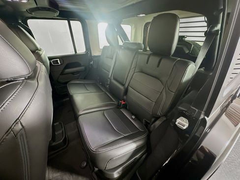 Used 2023 Jeep Wrangler Sahara w/ Cold Weather Group image 27