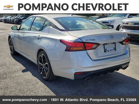 Used 2024 Nissan Altima 2.5 SR image 5