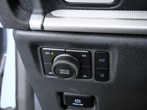 Certified 2025 Ford Expedition Active AWD/4WD image 22