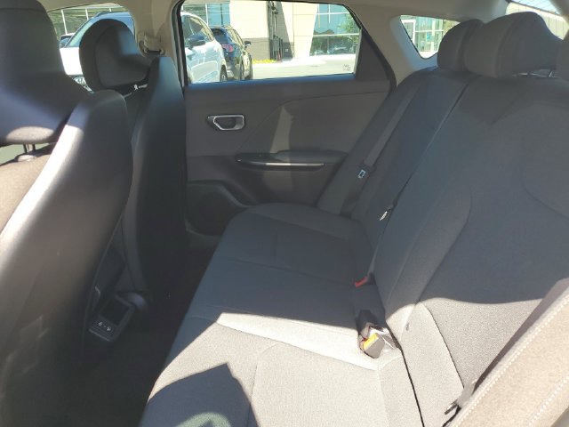 New 2026 Kia K4 FWD image 11