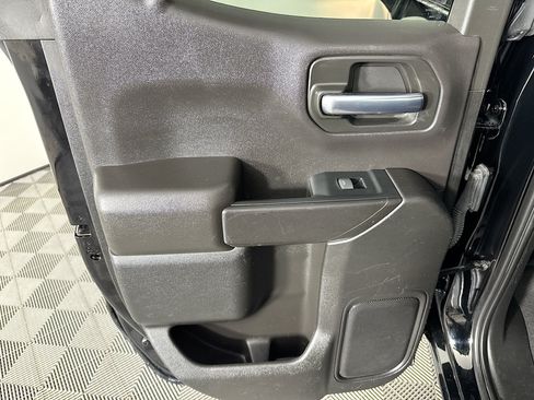 Used 2023 Chevrolet Silverado 1500 Custom RWD image 22