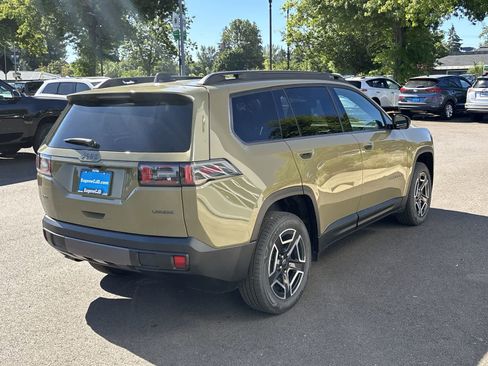 New 2026 Jeep Cherokee Laredo AWD/4WD image 5