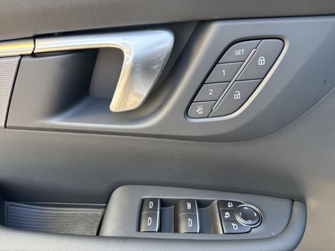 New 2026 Buick Enclave Sport Touring w/ Power Package FWD image 15