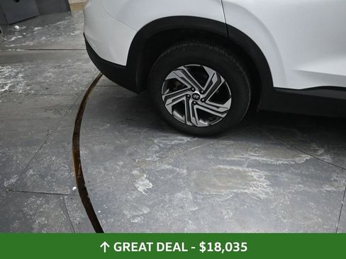 Used 2023 Hyundai Santa Fe SEL image 21