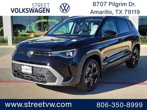 New 2026 Volkswagen Taos SE image 1