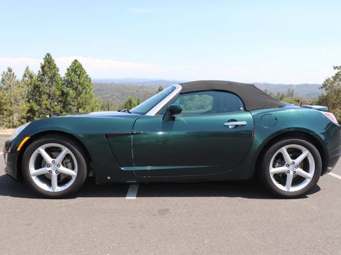 Used 2008 Saturn Sky w/ Premium Trim Package RWD image 5