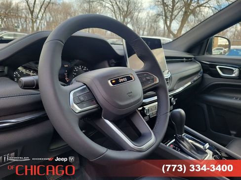 New 2026 Jeep Compass Latitude image 14