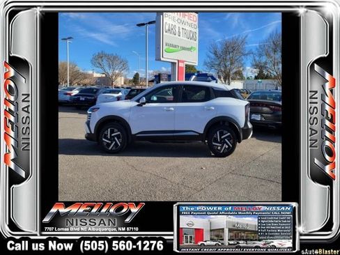 Certified 2025 Nissan Kicks SV w/ Charging Package image 2