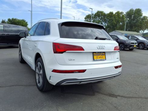 Used 2022 Audi Q5 2.0T Premium Plus w/ Premium Plus Package image 2
