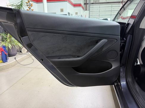 Used 2023 Tesla Model 3 Performance AWD/4WD image 12