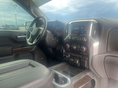 Used 2020 Chevrolet Silverado 1500 RST w/ Texas Edition RWD image 14