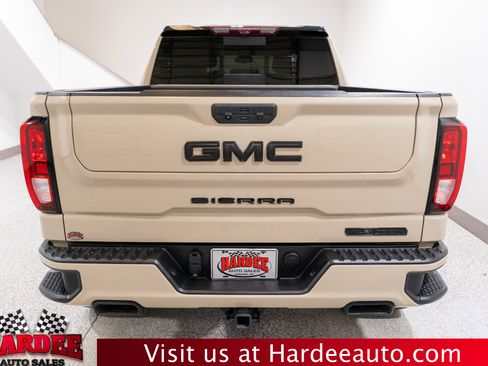 Used 2023 GMC Sierra 1500 Elevation w/ Preferred Package AWD/4WD image 4