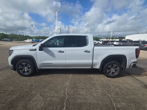 Used 2025 GMC Sierra 1500 SLT image 8