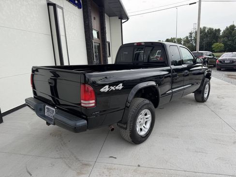 Used 2003 Dodge Dakota Sport AWD/4WD image 8