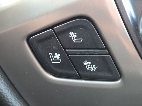 Used 2017 GMC Sierra 1500 Denali image 6