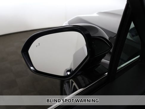 Used 2023 Lincoln Corsair Standard image 6