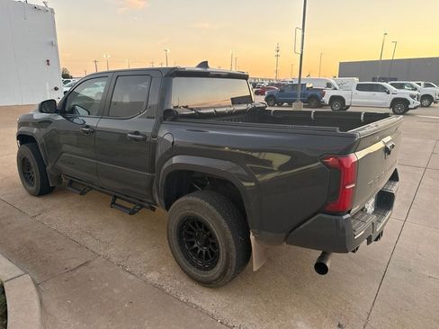 Used 2024 Toyota Tacoma SR5 RWD image 5