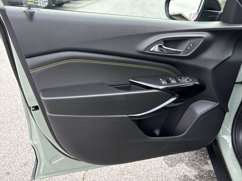 New 2026 Chevrolet Trax ACTIV w/ Driver Confidence Package image 22