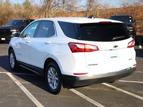 Used 2020 Chevrolet Equinox LT w/ Driver Convenience Package image 7