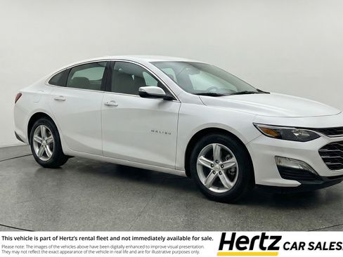 Used 2024 Chevrolet Malibu LT image 1