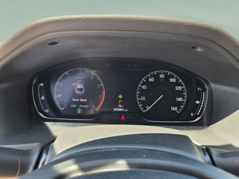Used 2018 Honda Accord Touring image 14