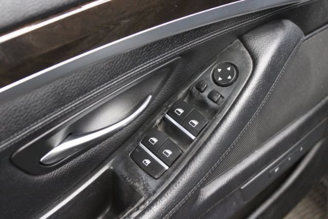 Used 2016 BMW 528i xDrive Sedan AWD/4WD image 12