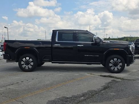 Used 2024 GMC Sierra 2500 Denali w/ Denali Reserve Package AWD/4WD image 6