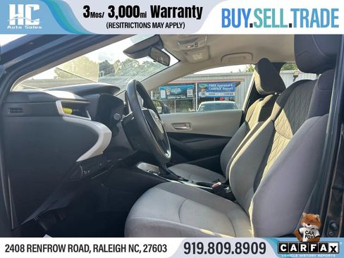 Used 2021 Toyota Corolla LE image 12