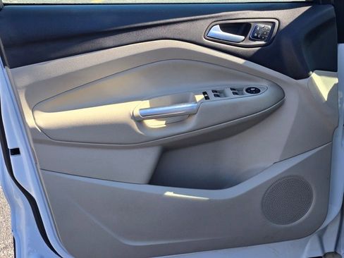 Used 2014 Ford Escape Titanium image 19